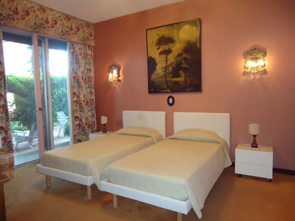 B&B Cottage Dei Consoli Sant'Agata Li Battiati Екстер'єр фото